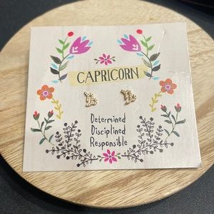 NATURAL LIFE Capricorn Studs